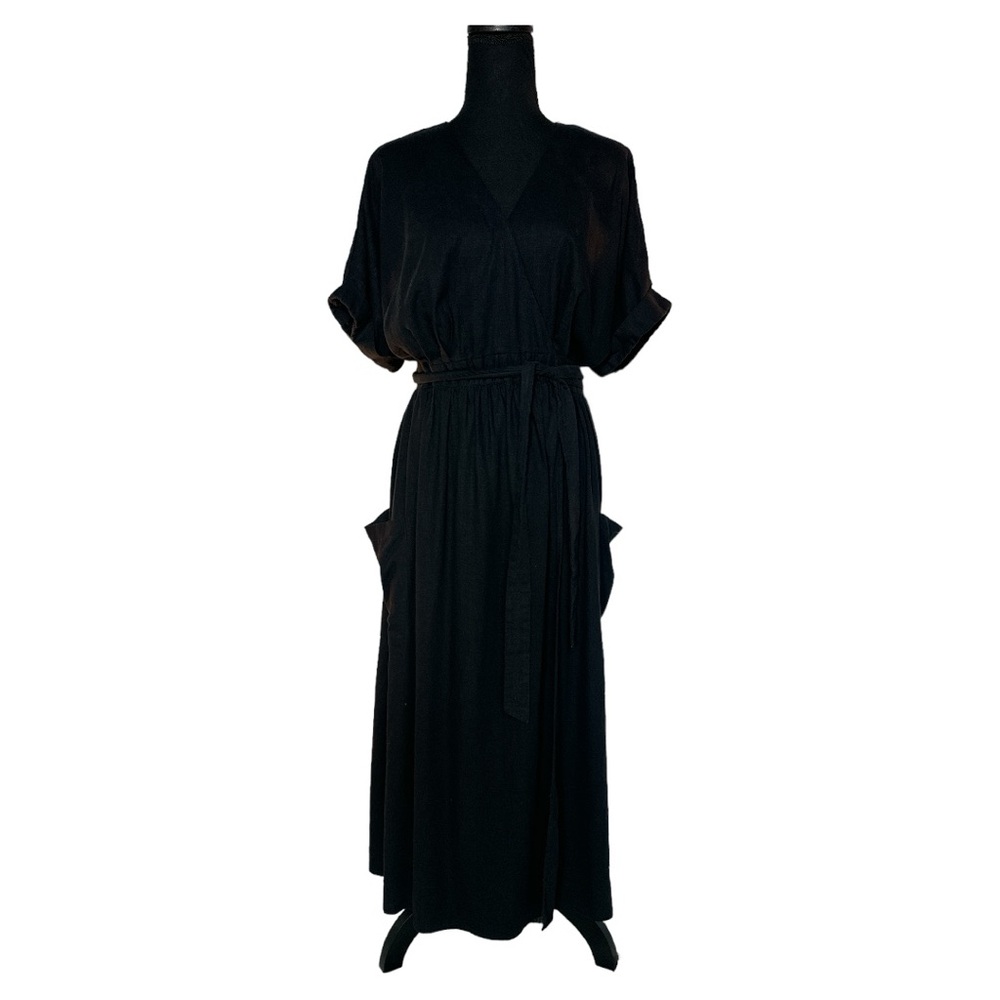Urban Outfitters Gabrielle Midi Wrap Dress Black linen Blind Size Medium